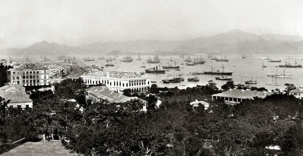 图3：1870年代从域多利兵房眺望海港